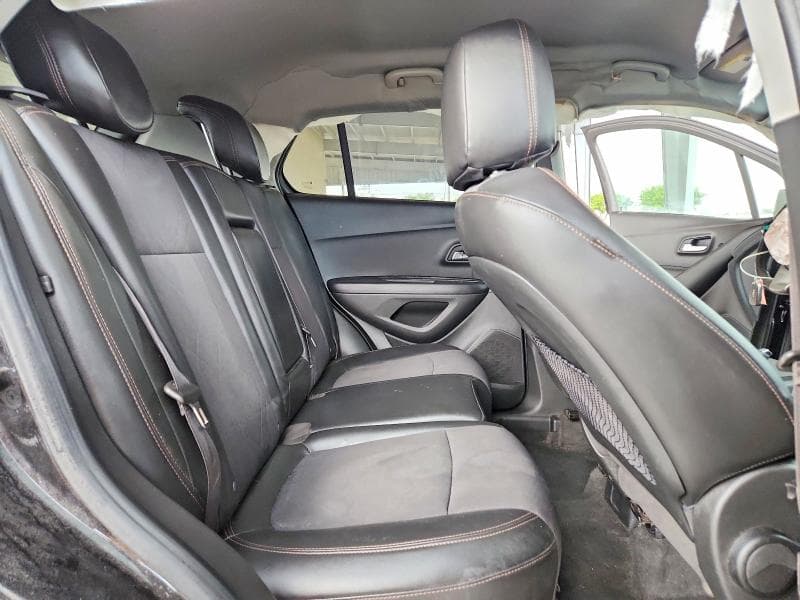 2021 CHEVROLET TRAX 1LT 11
