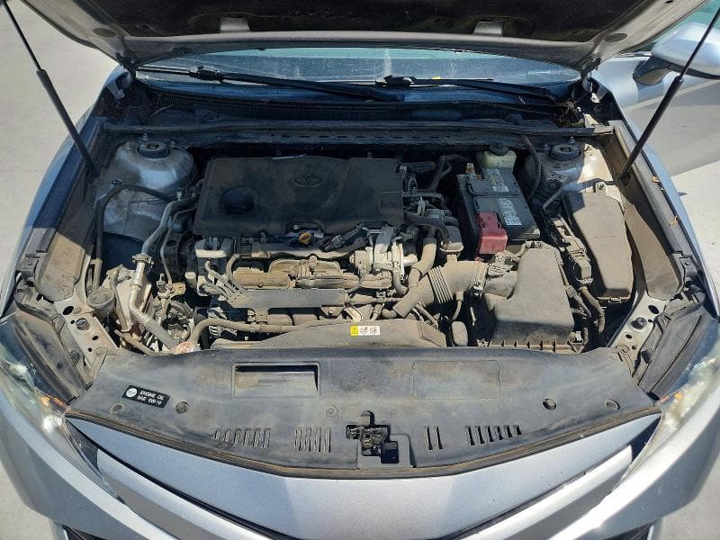 2018 TOYOTA CAMRY LE 11