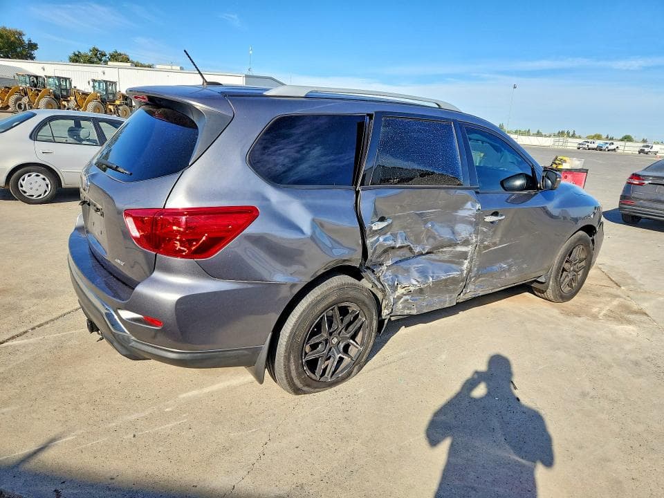 2018 NISSAN PATHFINDER S 3