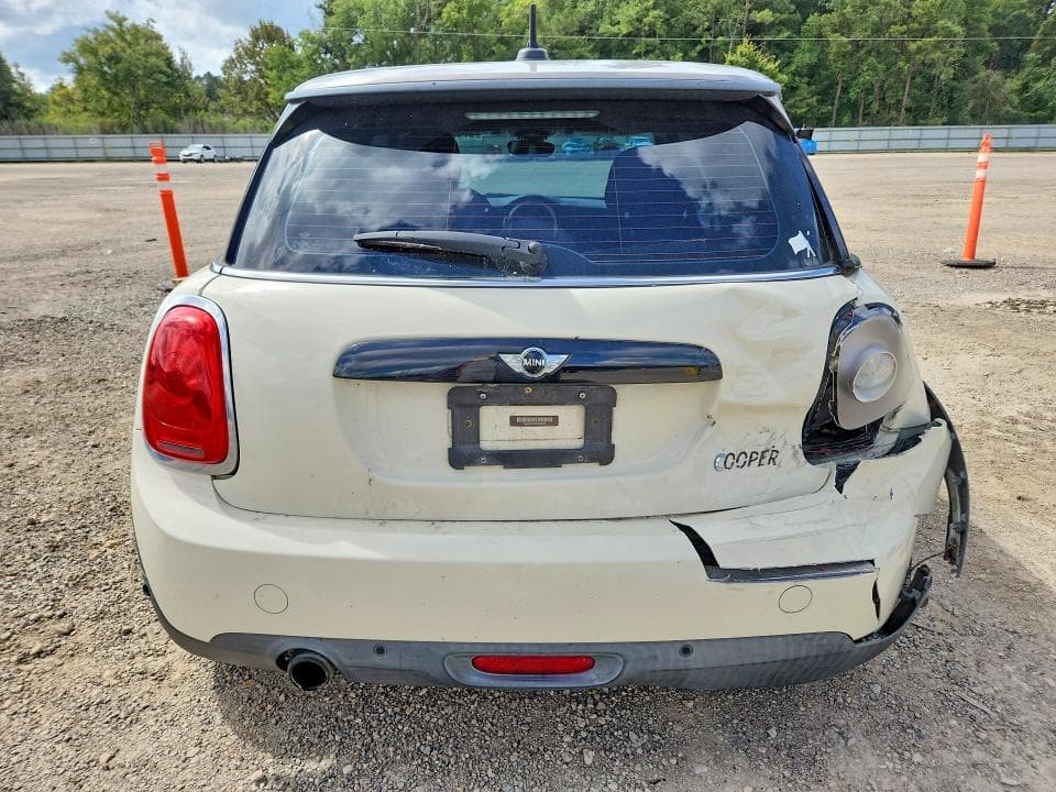 2017 MINI COOPER 6