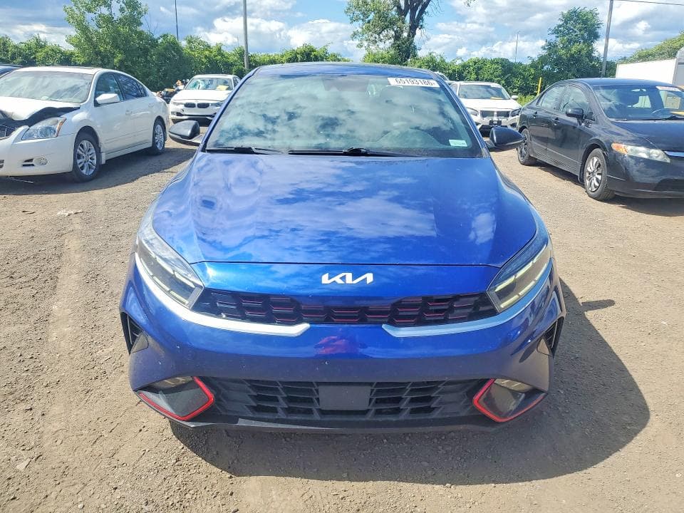 2023 KIA FORTE GT LINE 5