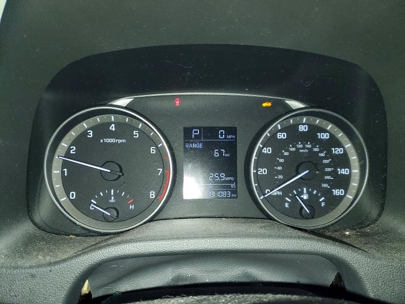 2017 HYUNDAI ELANTRA SE 9