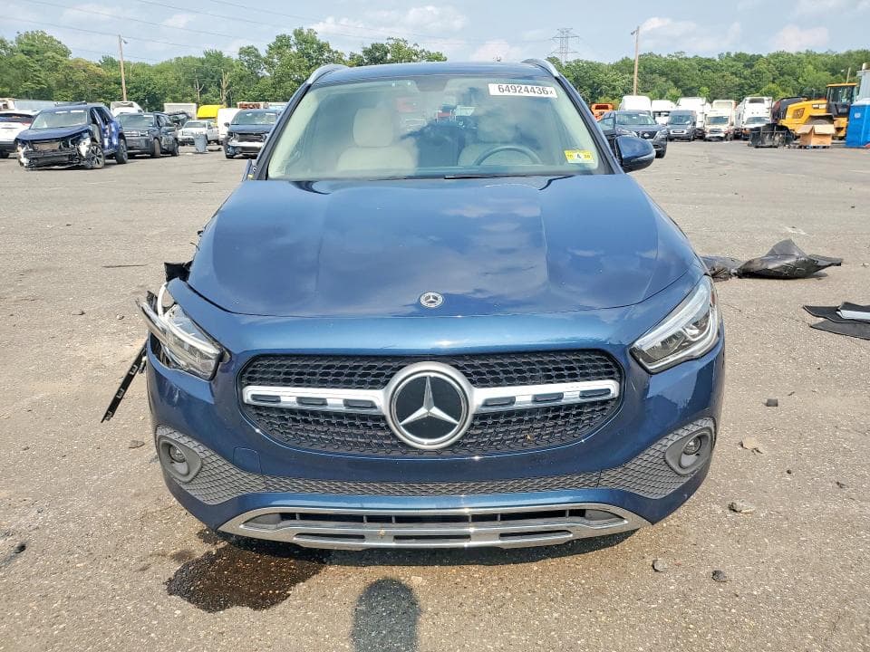 2021 MERCEDES-BENZ GLA 250 4MATIC 5