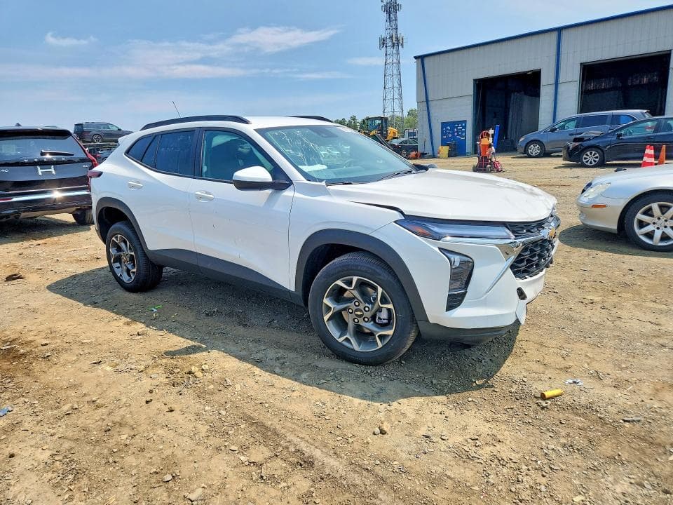 2026 CHEVROLET TRAX 1LT 4