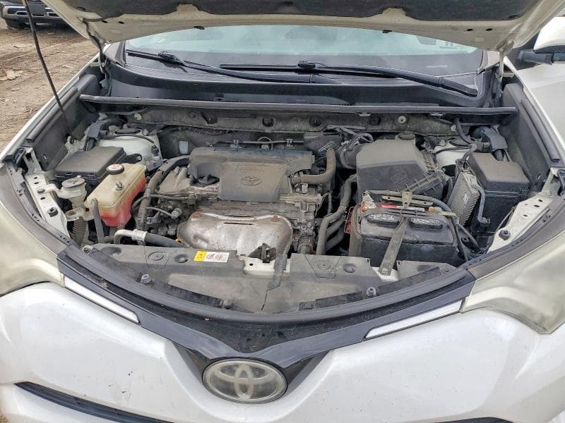 2017 TOYOTA RAV4 XLE 12