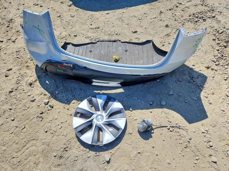 2022 TESLA MODEL Y 12