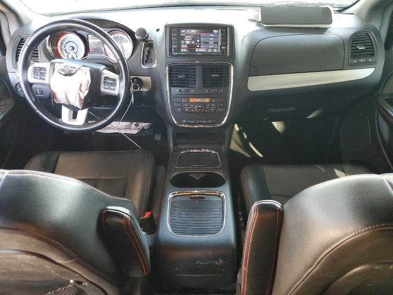 2018 DODGE GRAND CARAVAN GT 8