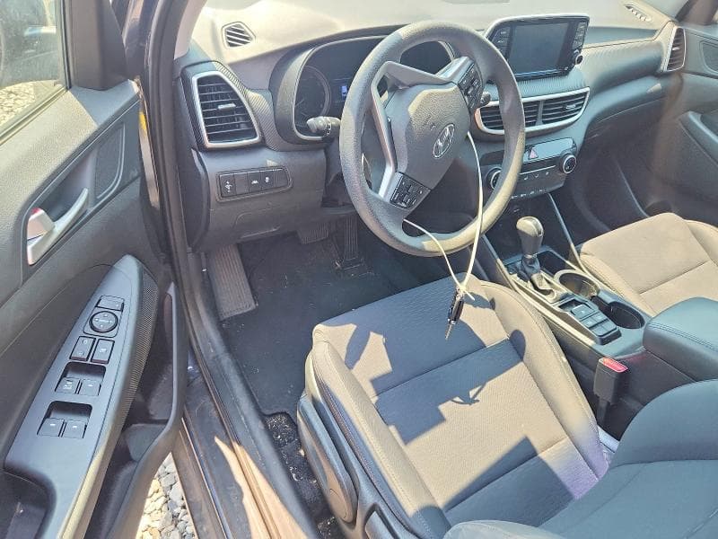 2020 HYUNDAI TUCSON SE 8