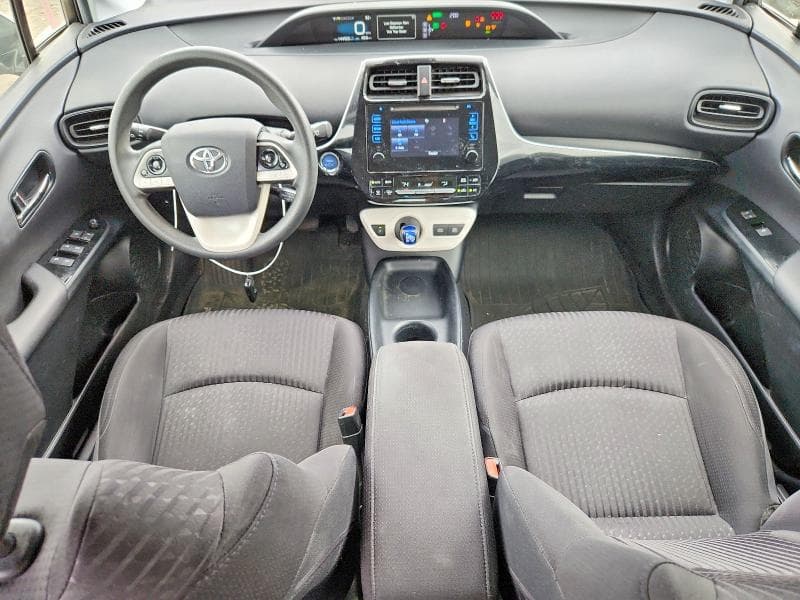 2018 TOYOTA PRIUS TWO 8