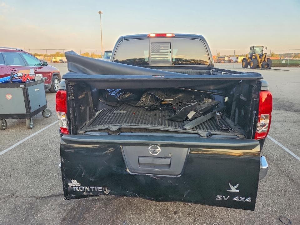 2017 NISSAN FRONTIER SV 6
