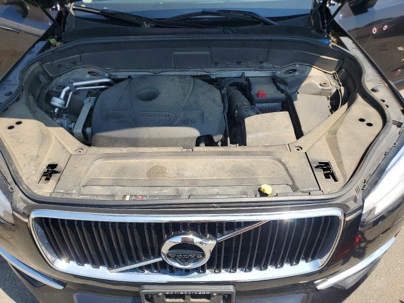 2017 VOLVO XC90 T6 12