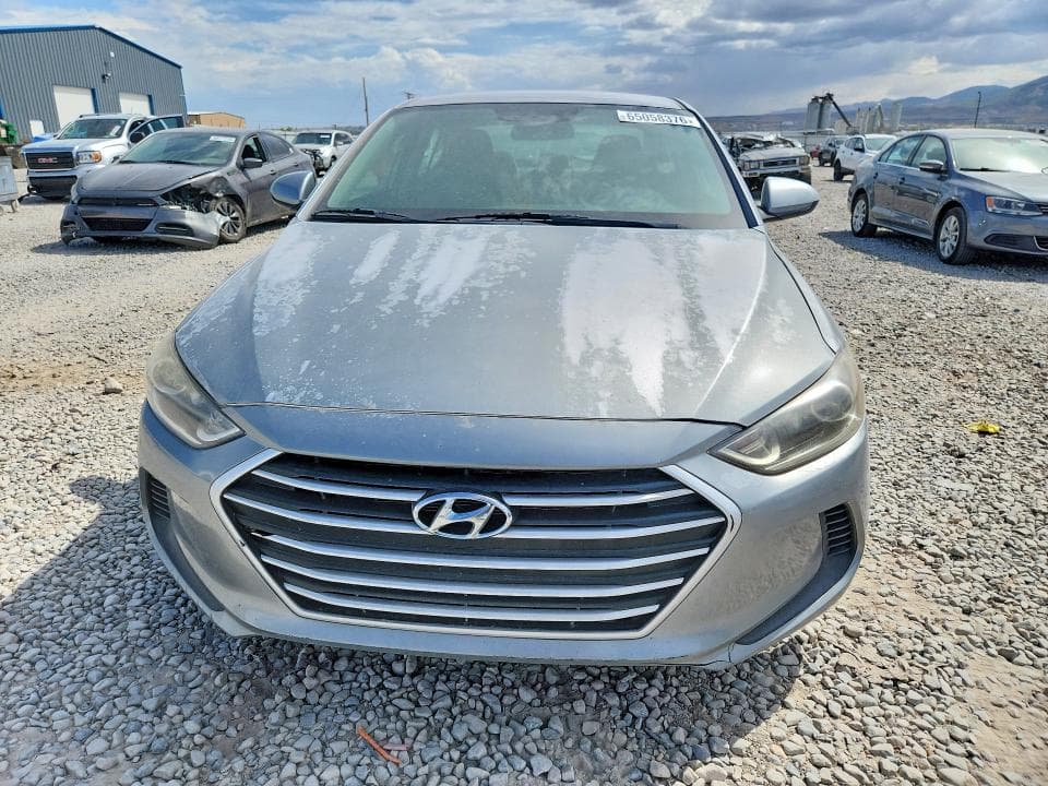 2017 HYUNDAI ELANTRA SE 5