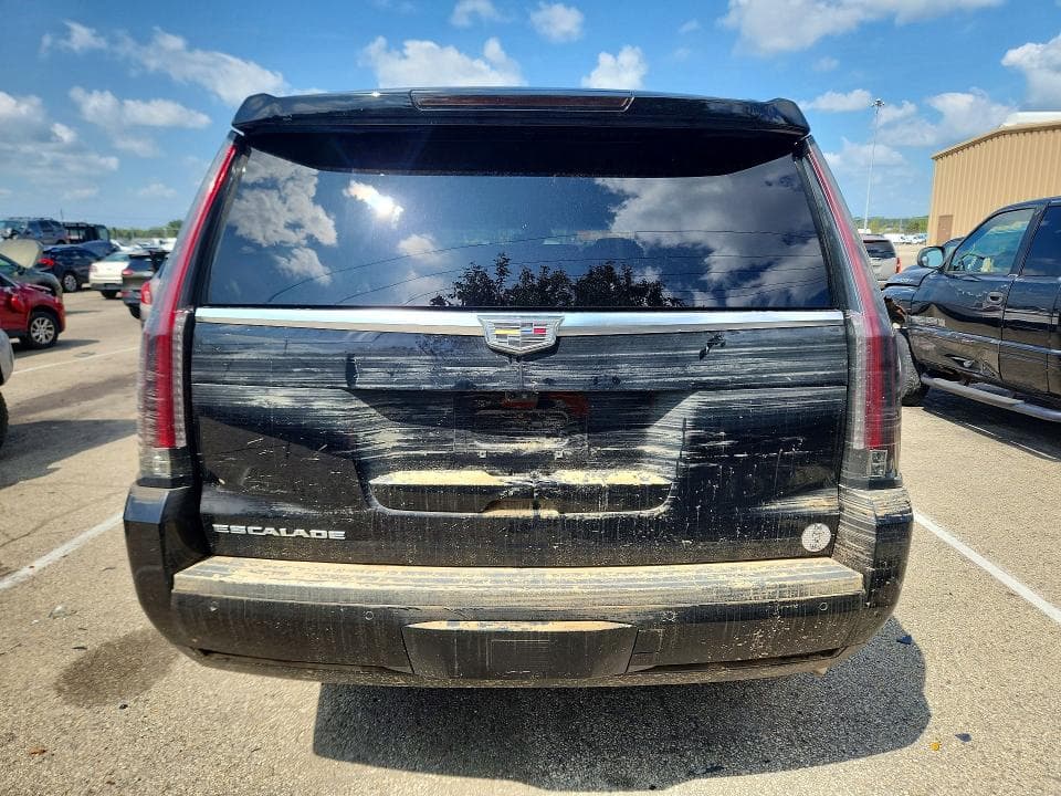 2017 CADILLAC ESCALADE LUXURY 6