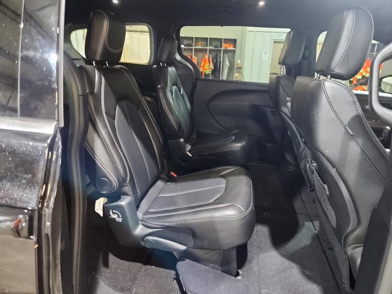 2025 CHRYSLER PACIFICA SELECT 11