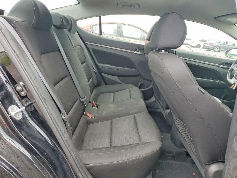 2017 HYUNDAI ELANTRA SE 10