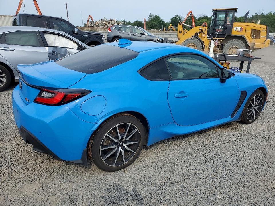 2022 TOYOTA GR86 BASE 3