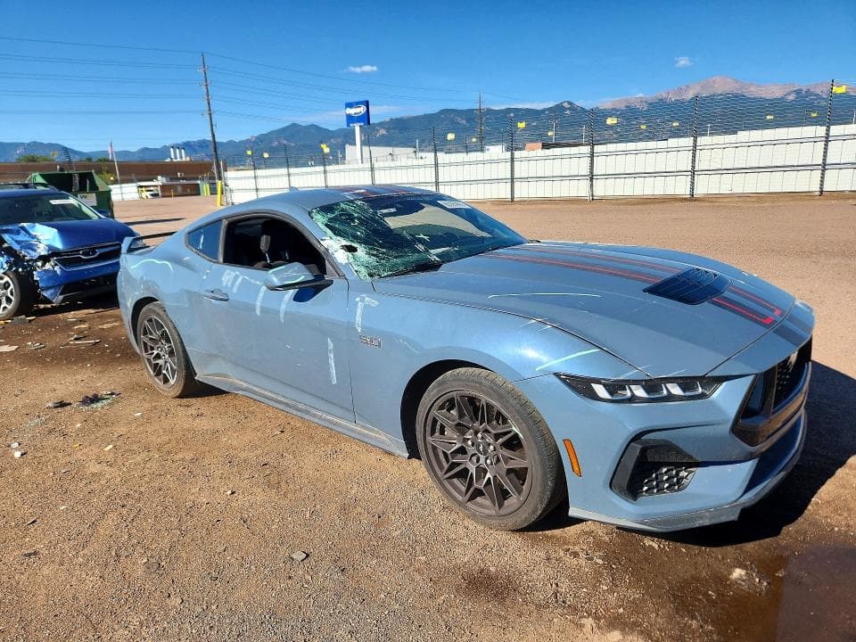 2024 FORD MUSTANG GT 4