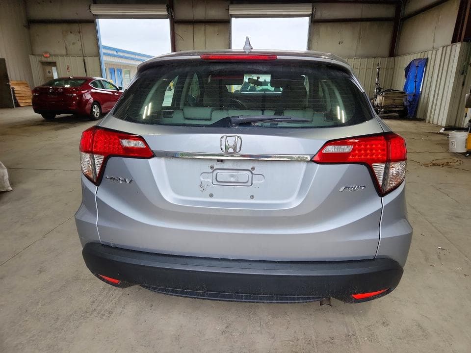 2021 HONDA HR-V LX 6