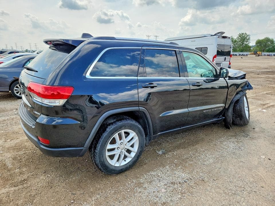 2017 JEEP GRAND CHEROKEE LAREDO 3