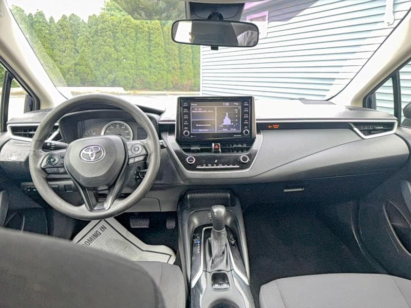2021 TOYOTA COROLLA LE 9