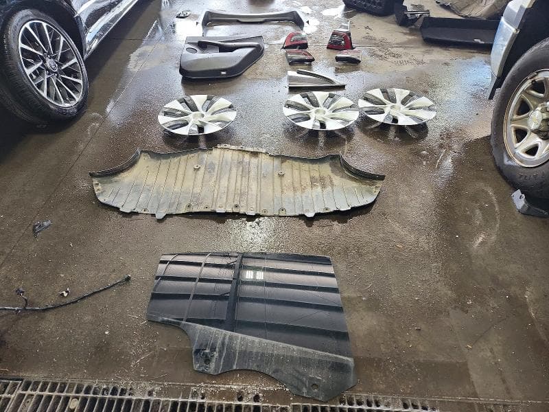 2021 TESLA MODEL Y 12