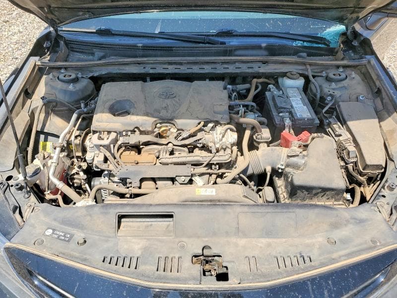 2021 TOYOTA CAMRY SE 11