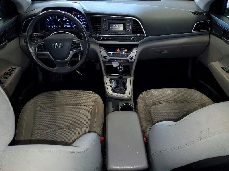 2017 HYUNDAI ELANTRA SE 8
