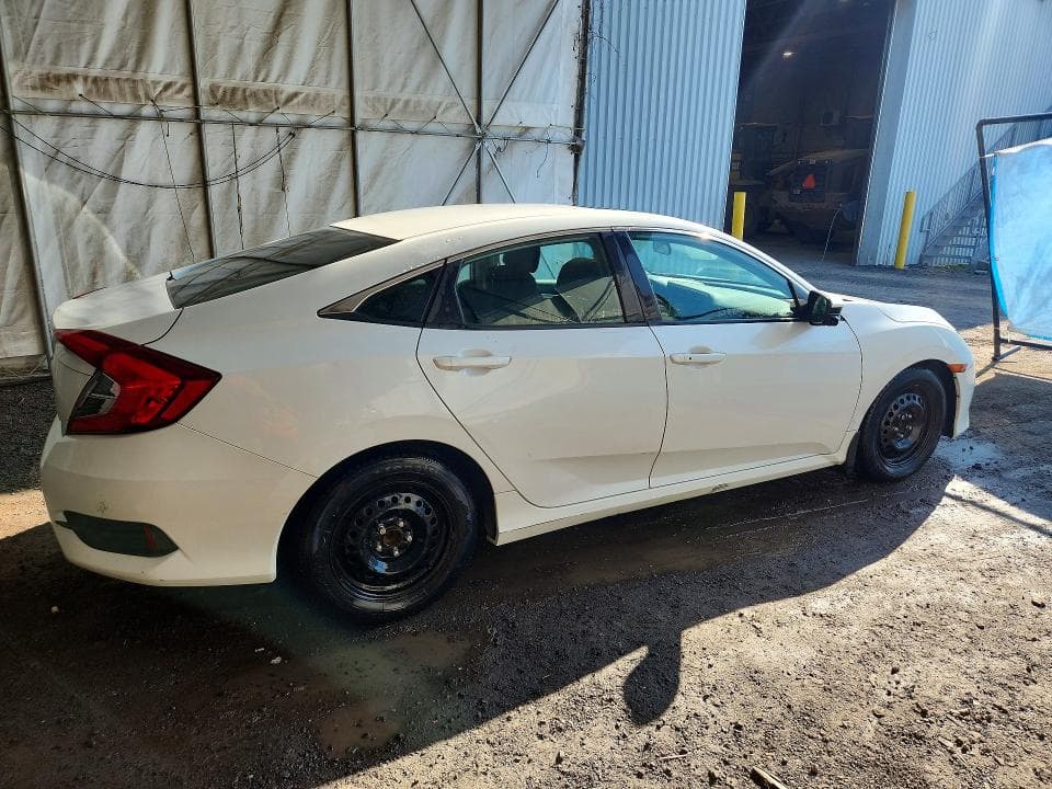 2017 HONDA CIVIC EX 3