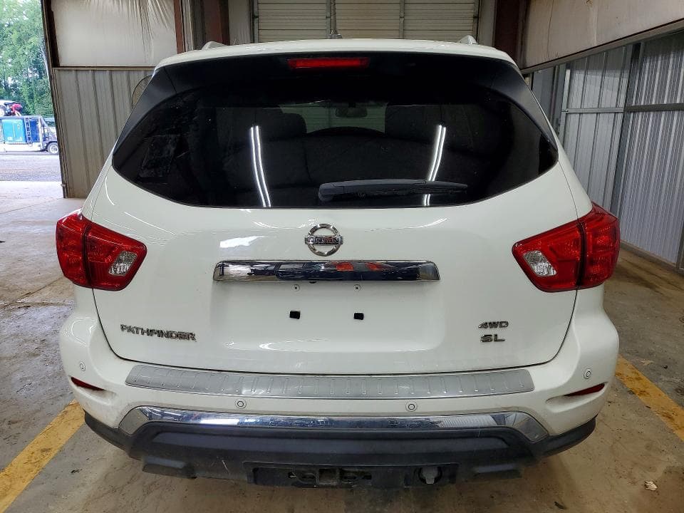 2017 NISSAN PATHFINDER SL 6