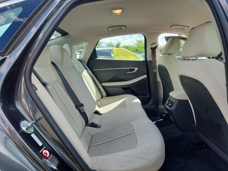 2021 HYUNDAI SONATA HYBRID SEL 10