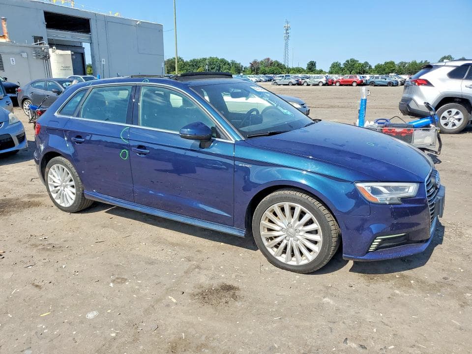 2017 AUDI A3 E-TRON PREMIUM PLUS 4