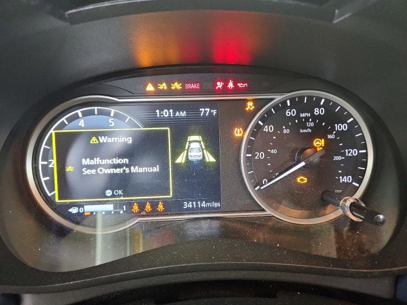 2025 NISSAN VERSA SV 9