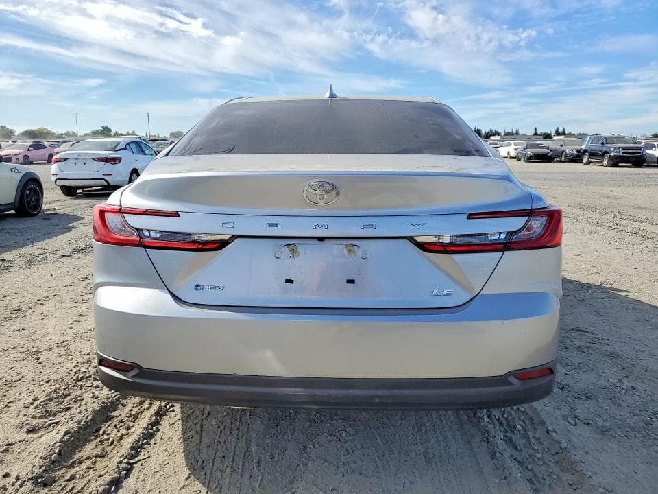 2026 TOYOTA CAMRY LE 6