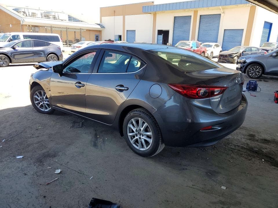 2018 MAZDA 3 SPORT 2