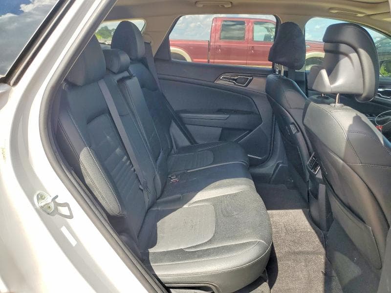 2023 KIA SPORTAGE SX PRESTIGE 11