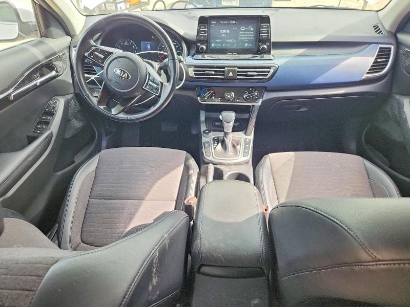 2021 KIA SELTOS S 8