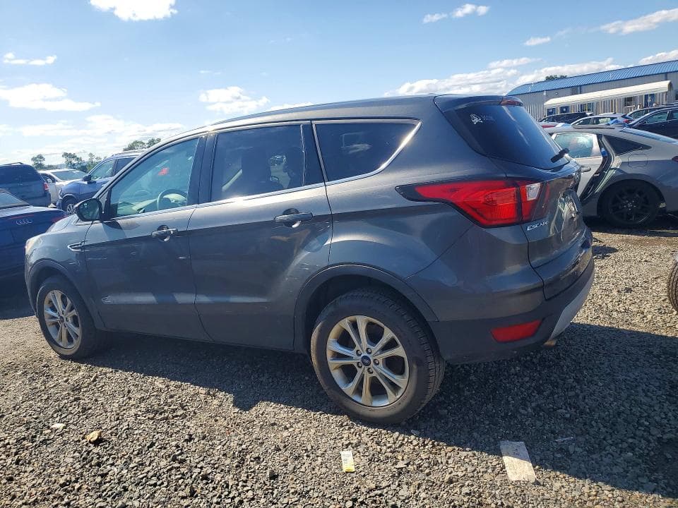 2019 FORD ESCAPE SE 2
