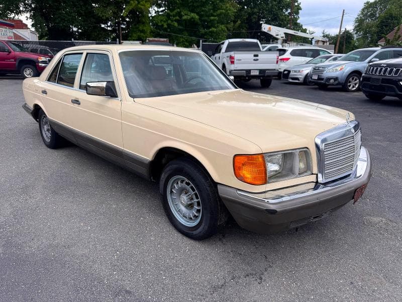 1982 MERCEDES-BENZ 300 SD - 1
