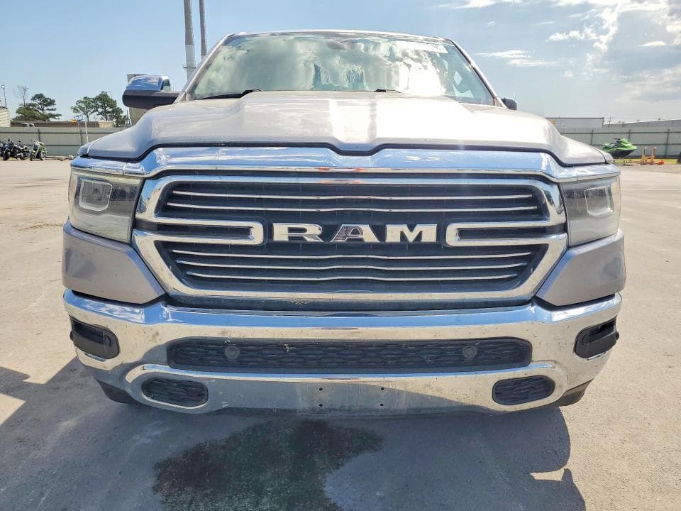 2019 RAM 1500 LARAMIE 5