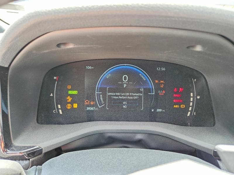 2025 TOYOTA CAMRY SE 9