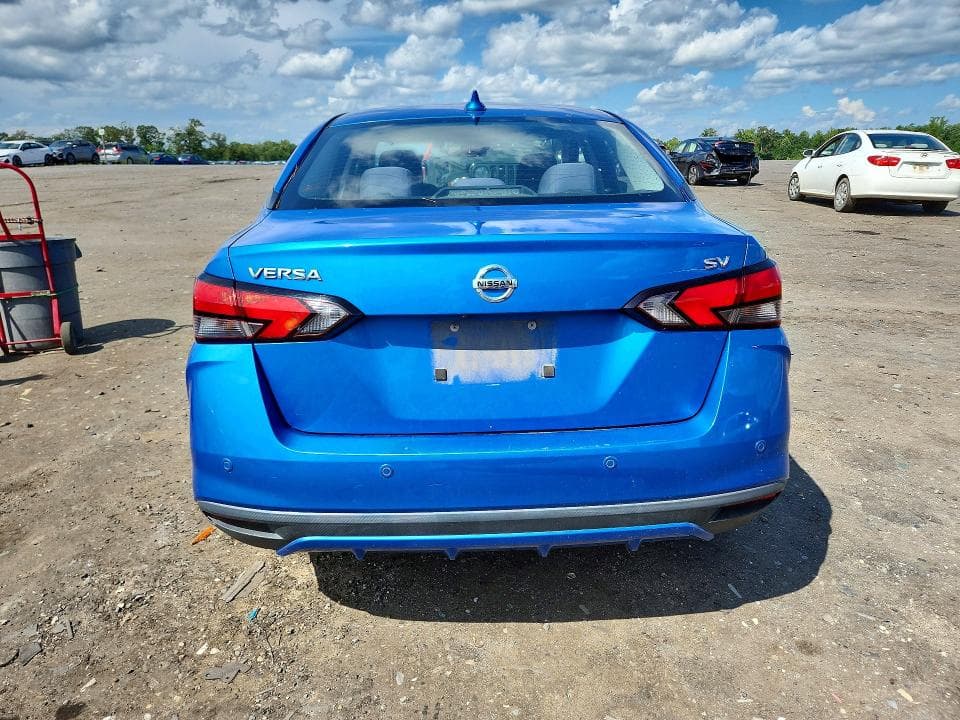 2020 NISSAN VERSA SV 6