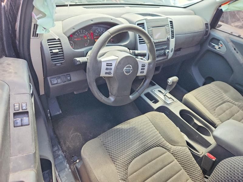 2017 NISSAN FRONTIER SV 8