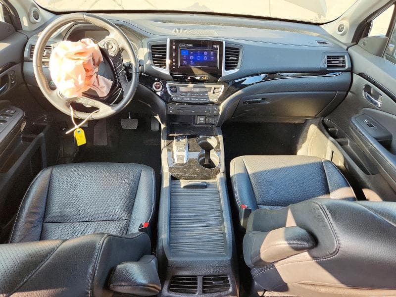 2017 HONDA PILOT ELITE 8