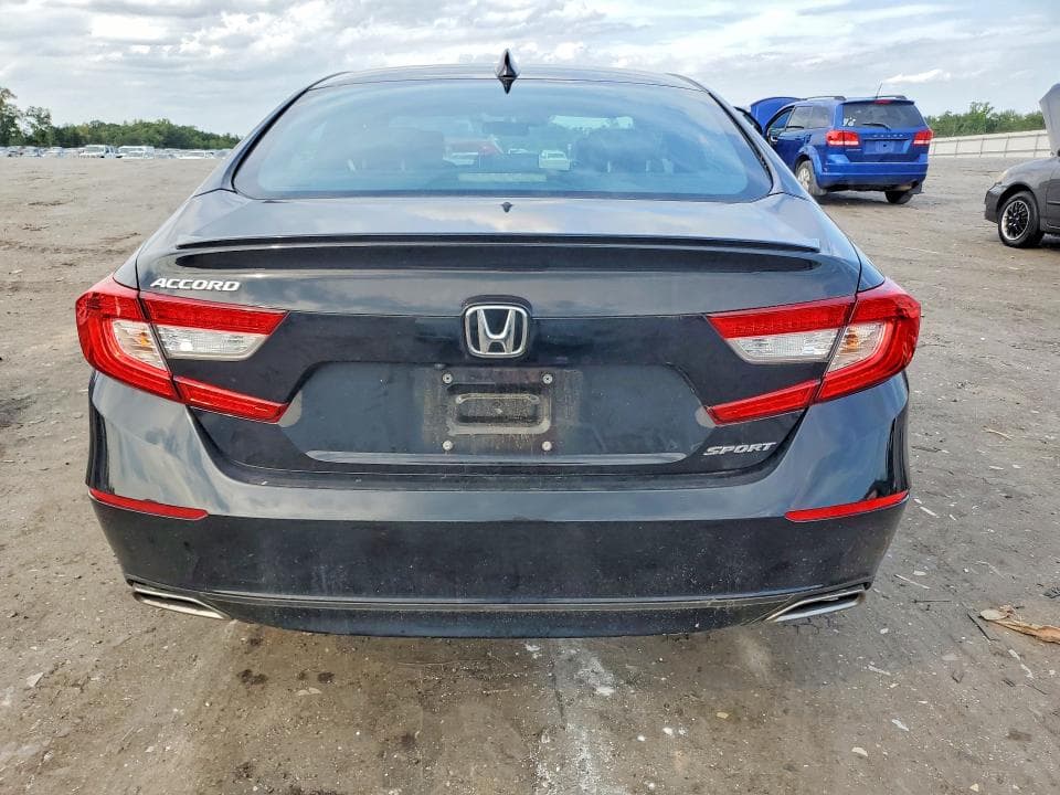 2018 HONDA ACCORD SPORT 6