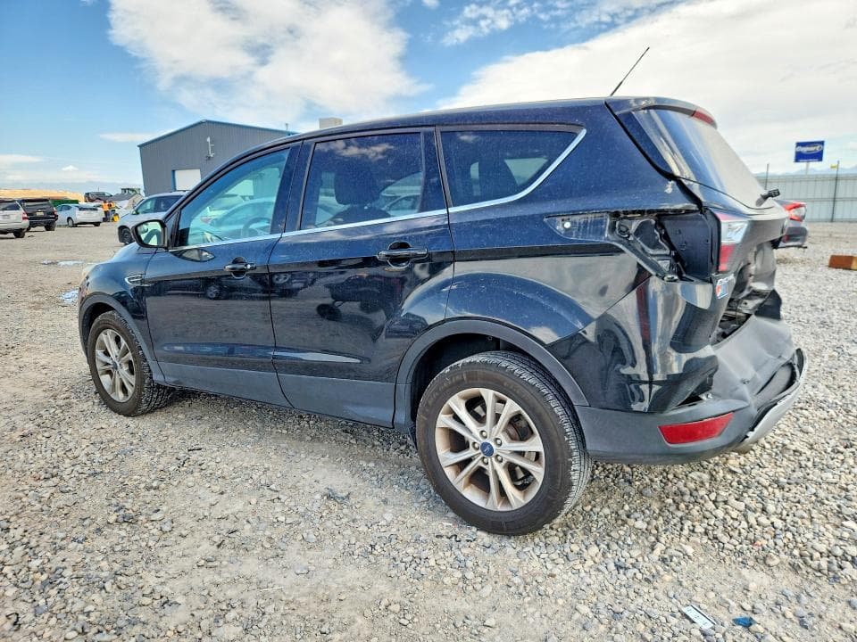 2017 FORD ESCAPE SE 2