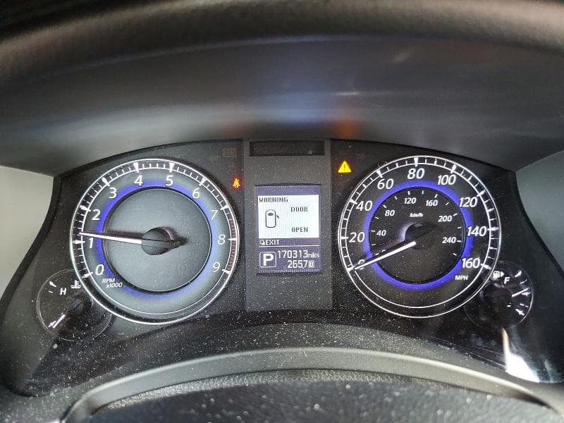 2017 INFINITI QX50 BASE 9
