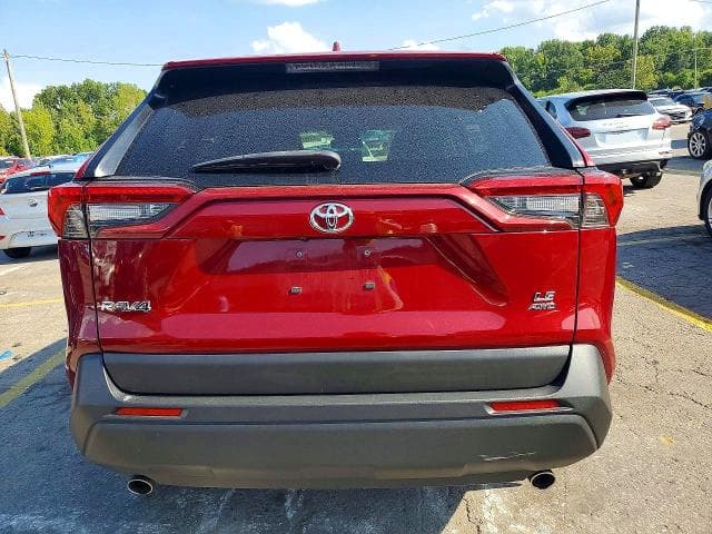 2019 TOYOTA RAV4 LE 6
