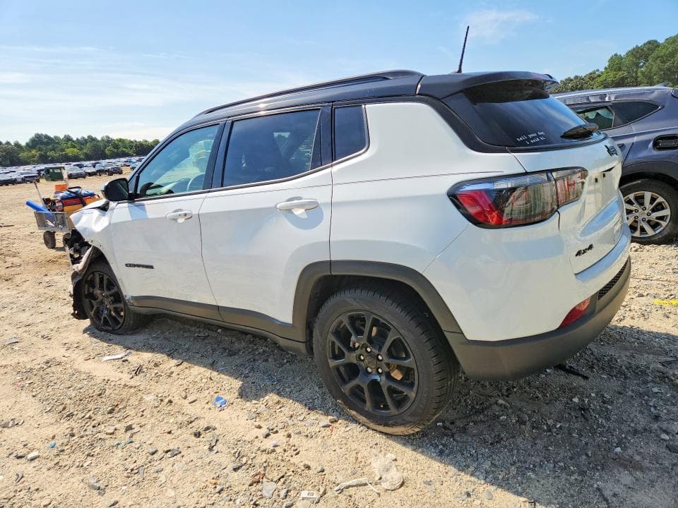 2023 JEEP COMPASS LATITUDE 2