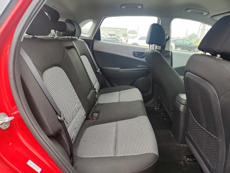 2020 HYUNDAI KONA SE 10