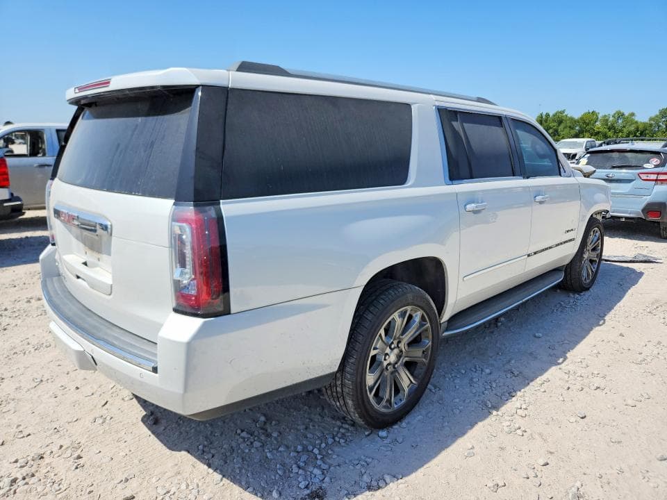 2018 GMC YUKON XL DENALI 3
